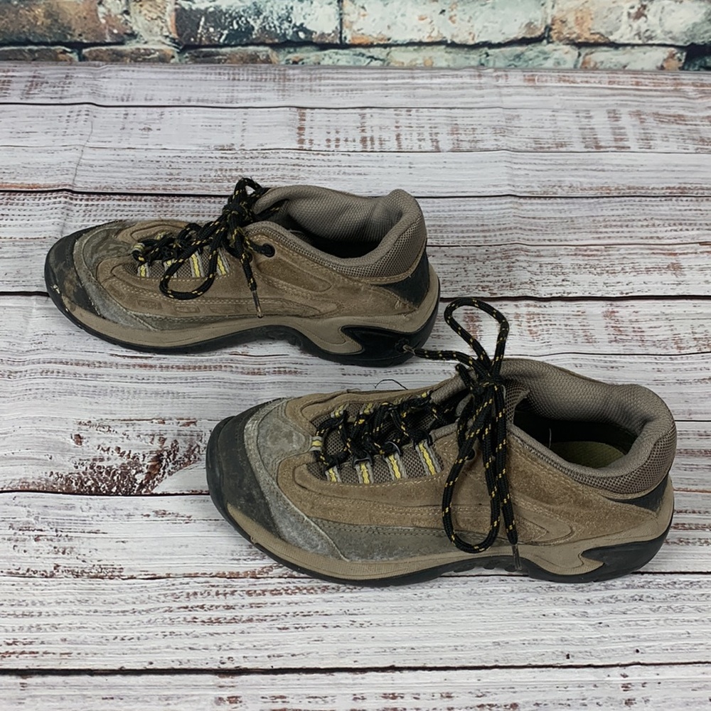 Earth shoe black & tan sneakers Sz 6 1/2 - Picture 1 of 9